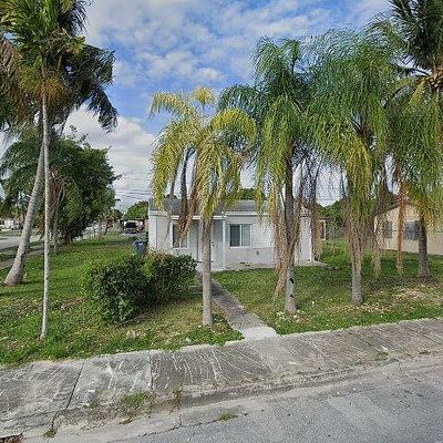 10495 Sw 172 Nd St, Miami, FL 33157