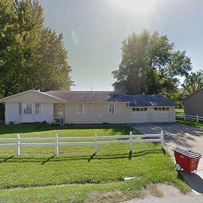 105 Broadway St, Grain Valley, MO 64029