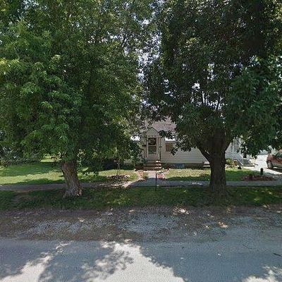 105 N Franklin St, Windsor, MO 65360