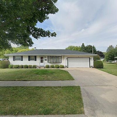 105 N Willard Ave, Janesville, WI 53548