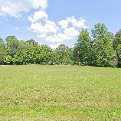 105 Spicer Rd, Burns, TN 37029