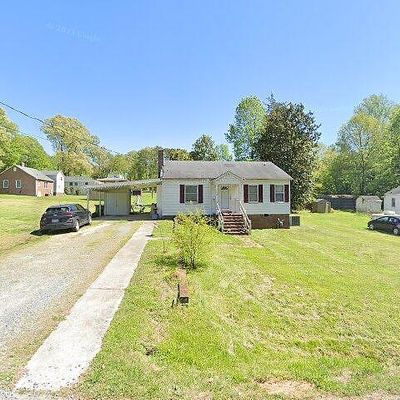 105 Waverly St, Mount Holly, NC 28120