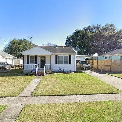 126 Destrehan Dr, Destrehan, LA 70047