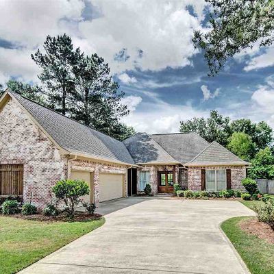 127 Hemlock Ln, Madison, MS 39110