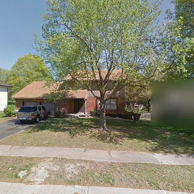 12813 Craig Ave, Grandview, MO 64030