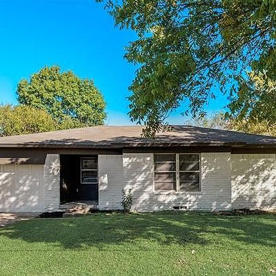 12913 Mitchell Dr, Balch Springs, TX 75180