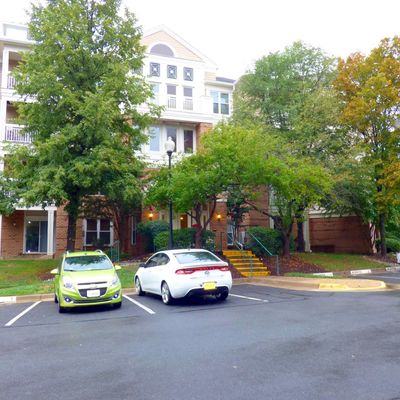 12919 Alton Sq #204, Herndon, VA 20170