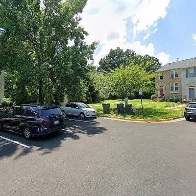 12979 Freestone Ct, Woodbridge, VA 22192