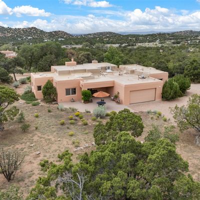 13 Calimo Cir, Santa Fe, NM 87505