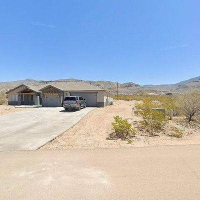 13 Ocotillo Ln, Alamogordo, NM 88310