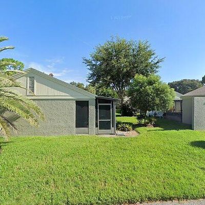 13 Windrush Bay Dr, Tarpon Springs, FL 34689