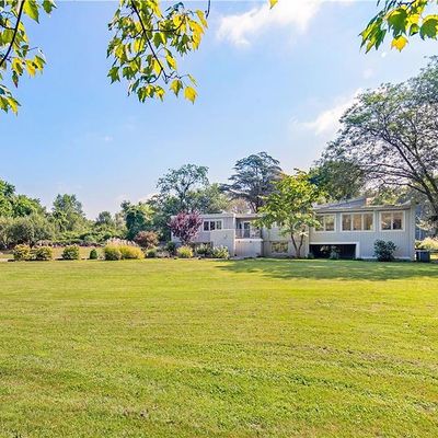 130 Cross Hwy, Westport, CT 06880