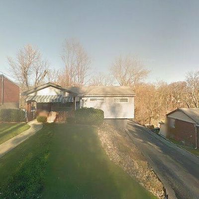 130 Mardi Gras Dr, Pittsburgh, PA 15239