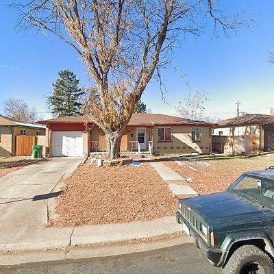 1303 S Gray St, Lakewood, CO 80232