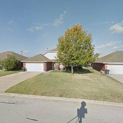 1305 Baywood Ln, College Station, TX 77845