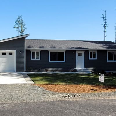 131 E Hemlock Ln, Union, WA 98592