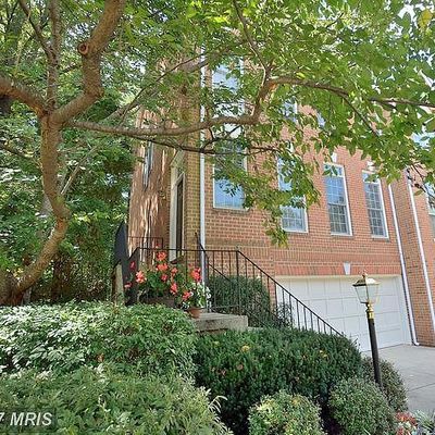 1316 Sundial Dr, Reston, VA 20194