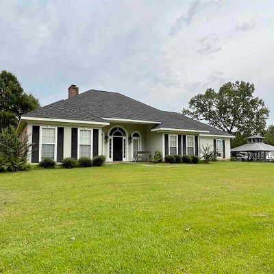 132 Keriville Dr, Byram, MS 39212