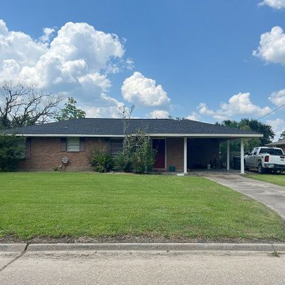 132 Overhill Dr, Lake Charles, LA 70605