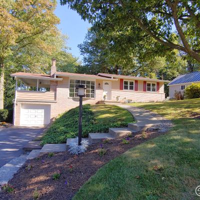 1326 Jill Dr, Hummelstown, PA 17036