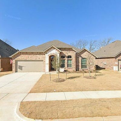 133 Colonial Dr, Joshua, TX 76058