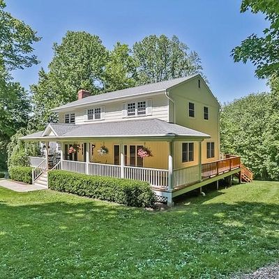 133 Old Redding Rd, Redding, CT 06896