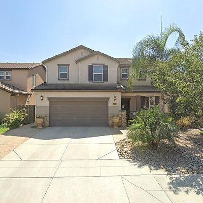 1348 Paseo Del Mar Pkwy, Madera, CA 93638