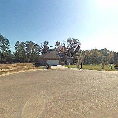 135 Shadow Ridge Rd, Hattiesburg, MS 39402