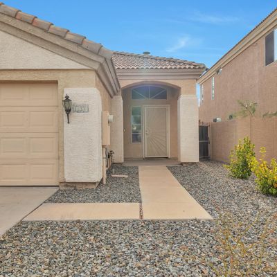 13698 W Desert Flower Dr, Goodyear, AZ 85395