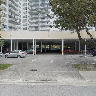 137 Golden Isles Dr #911, Hallandale Beach, FL 33009