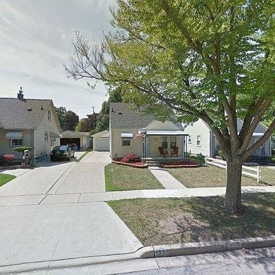 1377 Arbor Ave, Monroe, MI 48162