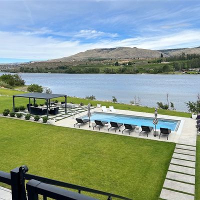 138 Coles View Ln, Chelan, WA 98816