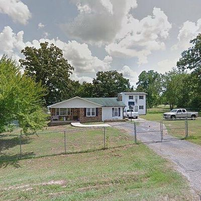 138 E 4 Th St, Parsons, TN 38363