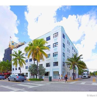 1390 Ocean Dr, Miami Beach, FL 33139