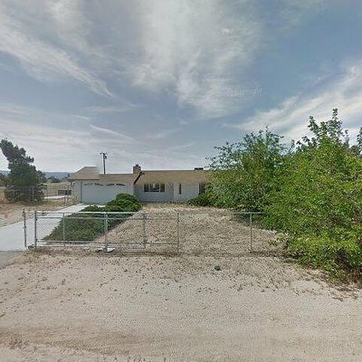 14065 Chestnut St, Hesperia, CA 92345