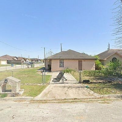 1168 Sandy Ln, Brownsville, TX 78521