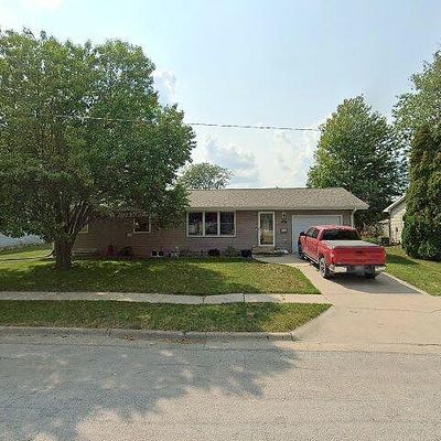 117 Hazel Ave, Story City, IA 50248