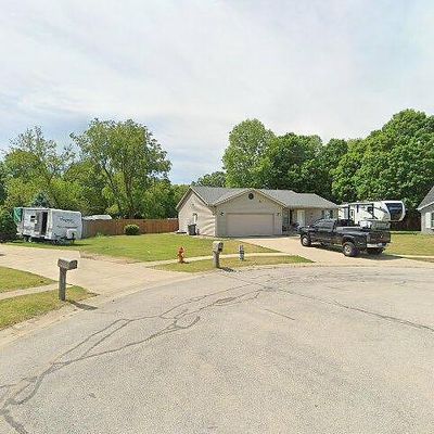 117 Fairway Ave, Bristol, IN 46507