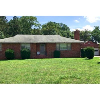 117 W Cherry Hill Rd, Reisterstown, MD 21136