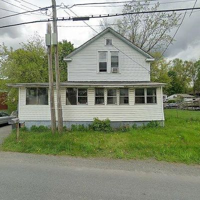 1174 River Rd, Troy, NY 12182