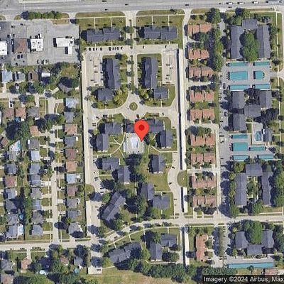 11820 Seaton Dr #104, Sterling Heights, MI 48312