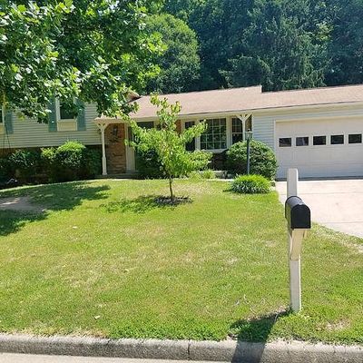 11878 Catoctin Dr, Woodbridge, VA 22192