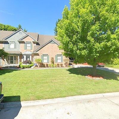 12 Sycamore Ln, Grosse Pointe, MI 48230