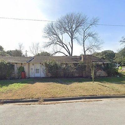 1202 Dyer Ave, Rosenberg, TX 77471