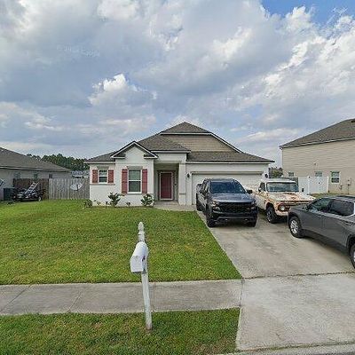 121 Walnut Way, Kingsland, GA 31548