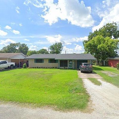 1212 Marshall Ave, Nederland, TX 77627