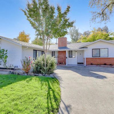 1218 Palm Ave, Roseville, CA 95661