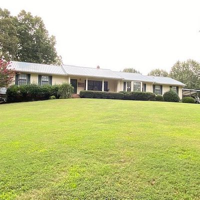 122 Browns Ln, Loretto, TN 38469