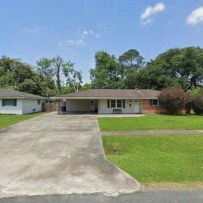 122 Gordon Crocket Dr, Lafayette, LA 70508