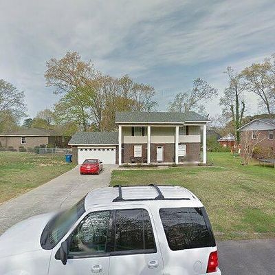 122 Nottingham Rd, Rainbow City, AL 35906